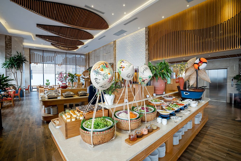 sala-danang-beach-hotel