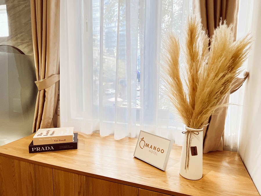 mango-hotel-twin-room
