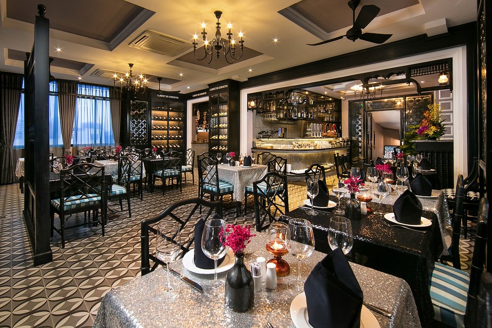 jm-marvel-hotel-and-spa