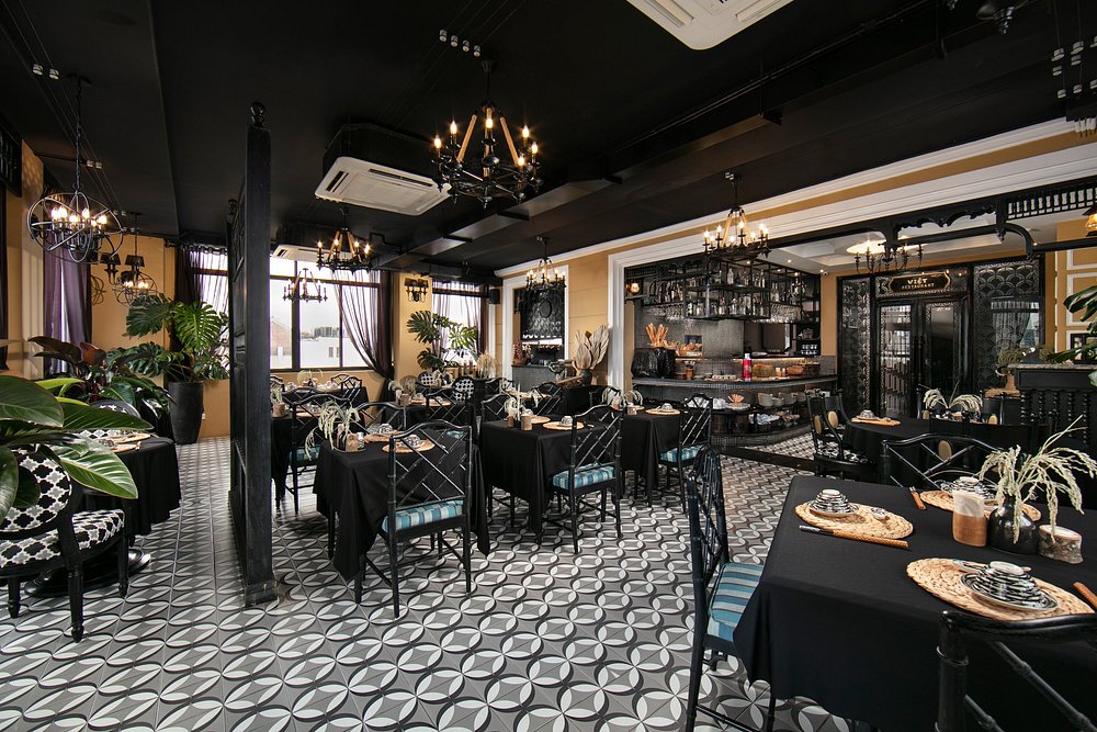 jm-marvel-hotel-and-spa