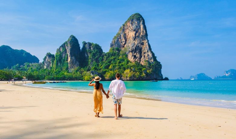 travel-to-thailand-in-december