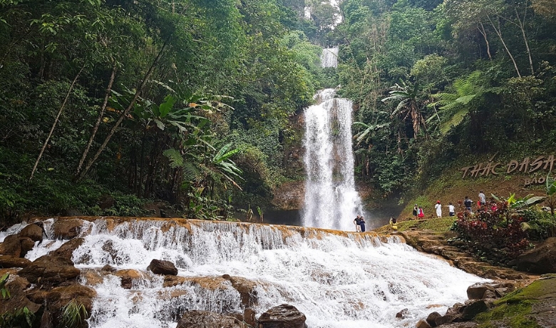 vietnam-waterfalls-15