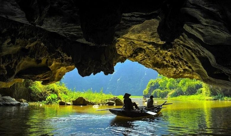 travel-to-vietnam-in-winter