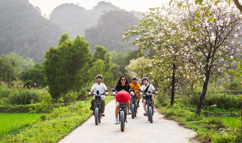 vietnam-in-october-asia-pioneer-travel