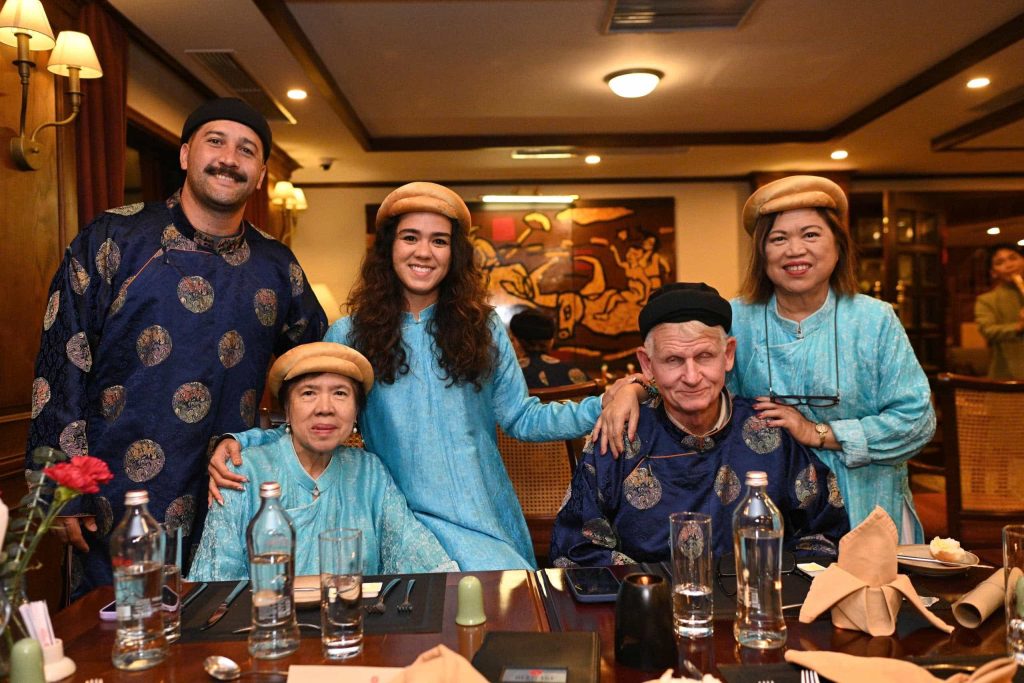 Zeny Family