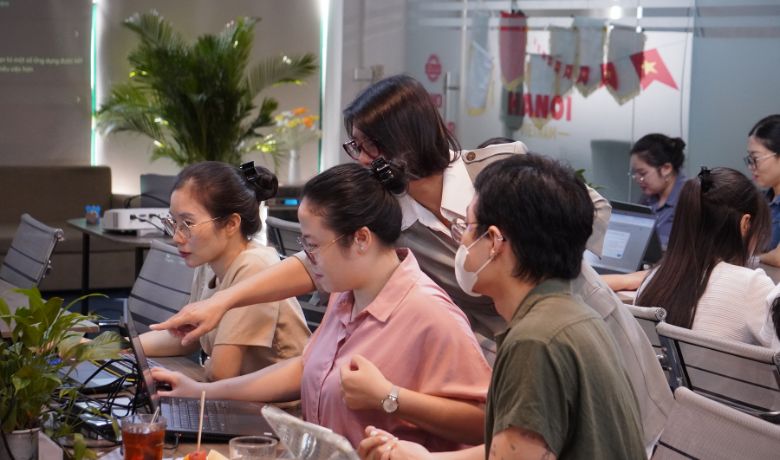 asia-pioneer-travel-internal-training