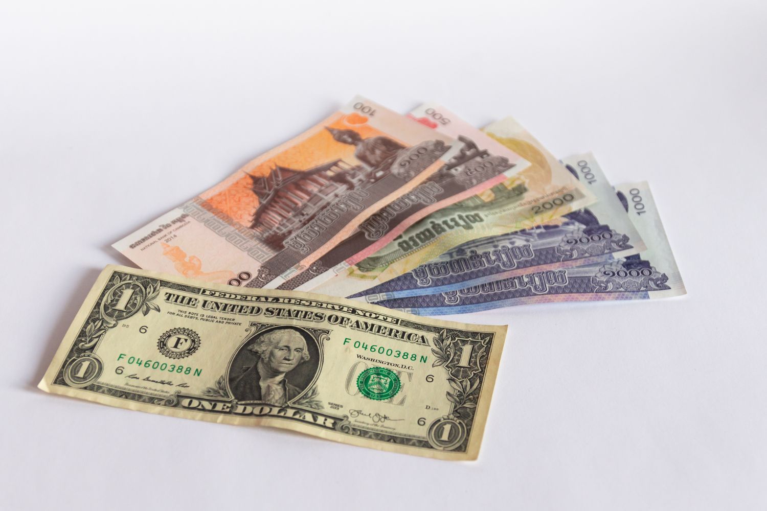 cambodia-currency-5