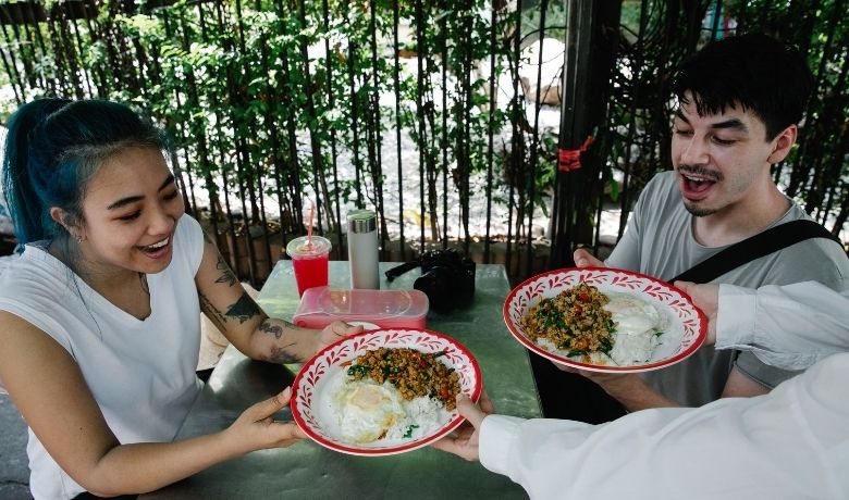 thai-etiquette-and-customs-3
