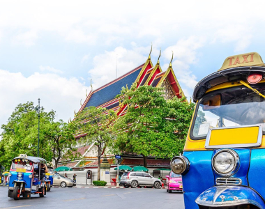 [Infographic] Simple and Essential Guide to Thailand
