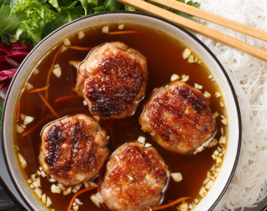 Never Miss These 5 Best Hanoi Foods While Being In The Heart Of Vietnam