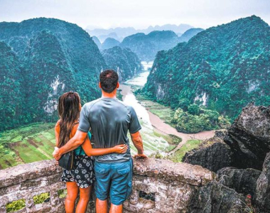 Vietnam Honeymoon Itinerary Guide – From Scenic Beaches to Romantic Cities